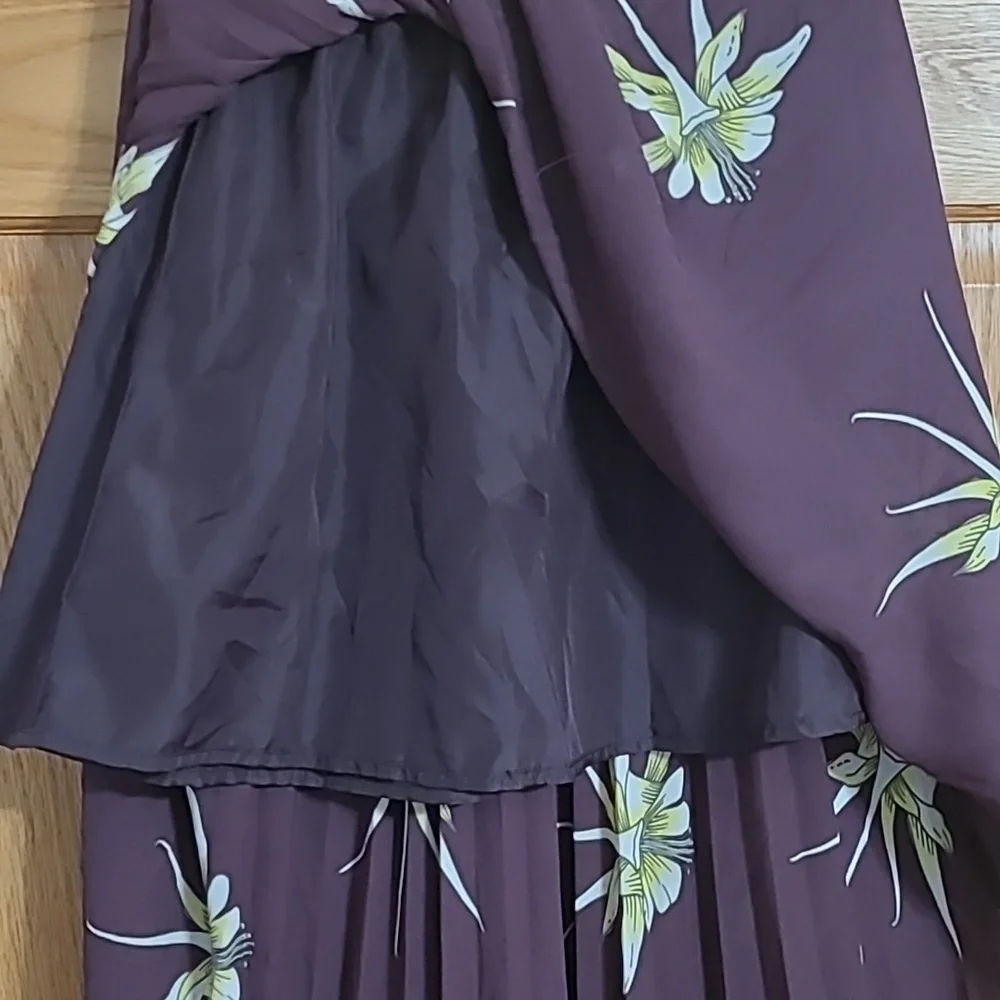☀️H&M eggplant chiffon long skirt ✨️ perfect for spring! - Picture 4 of 6